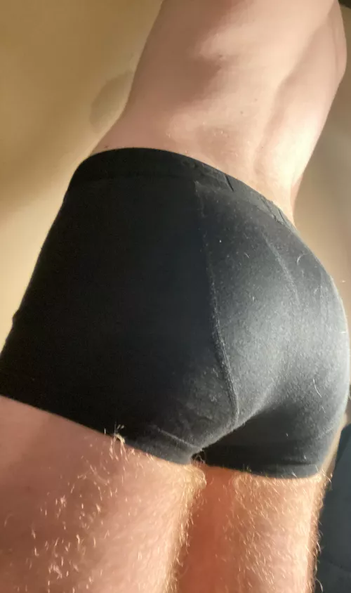 18 They say black is slimming, I hope my ass still looks big. by FunPizza8924