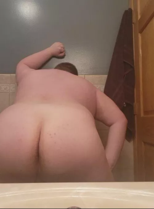 (26) DMs are open  by Chubbybottom9726