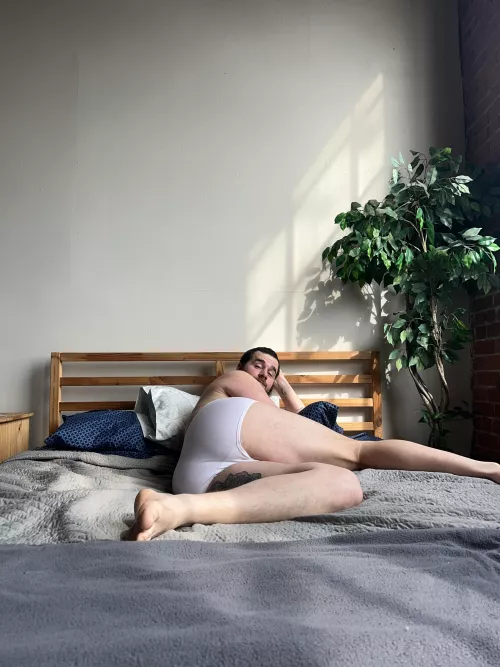 [34] Enjoy the view by KC90001