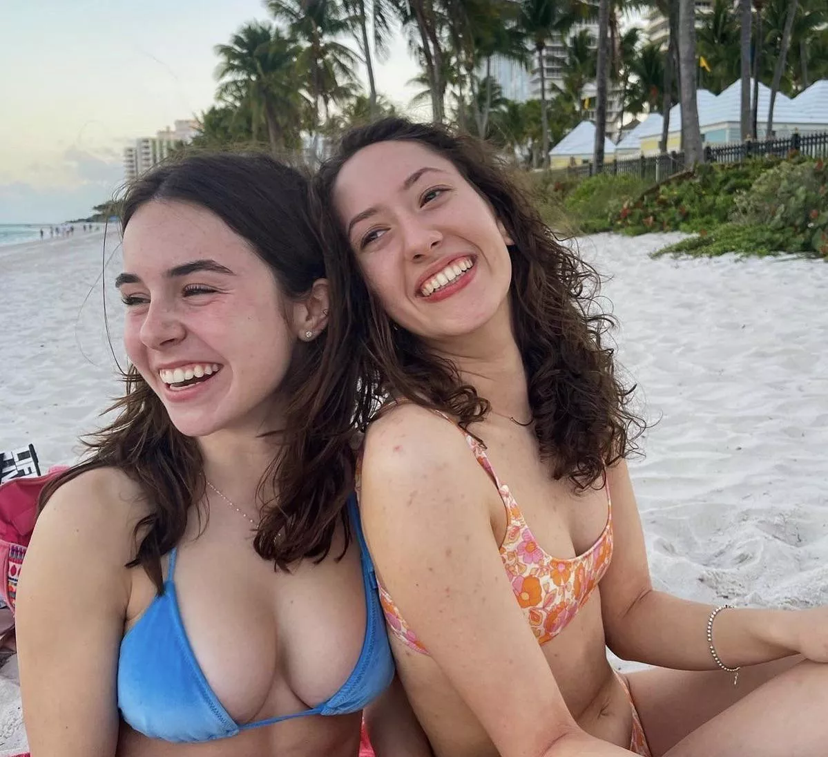 All smiles (or so we think) posted by Hemp_Quirk