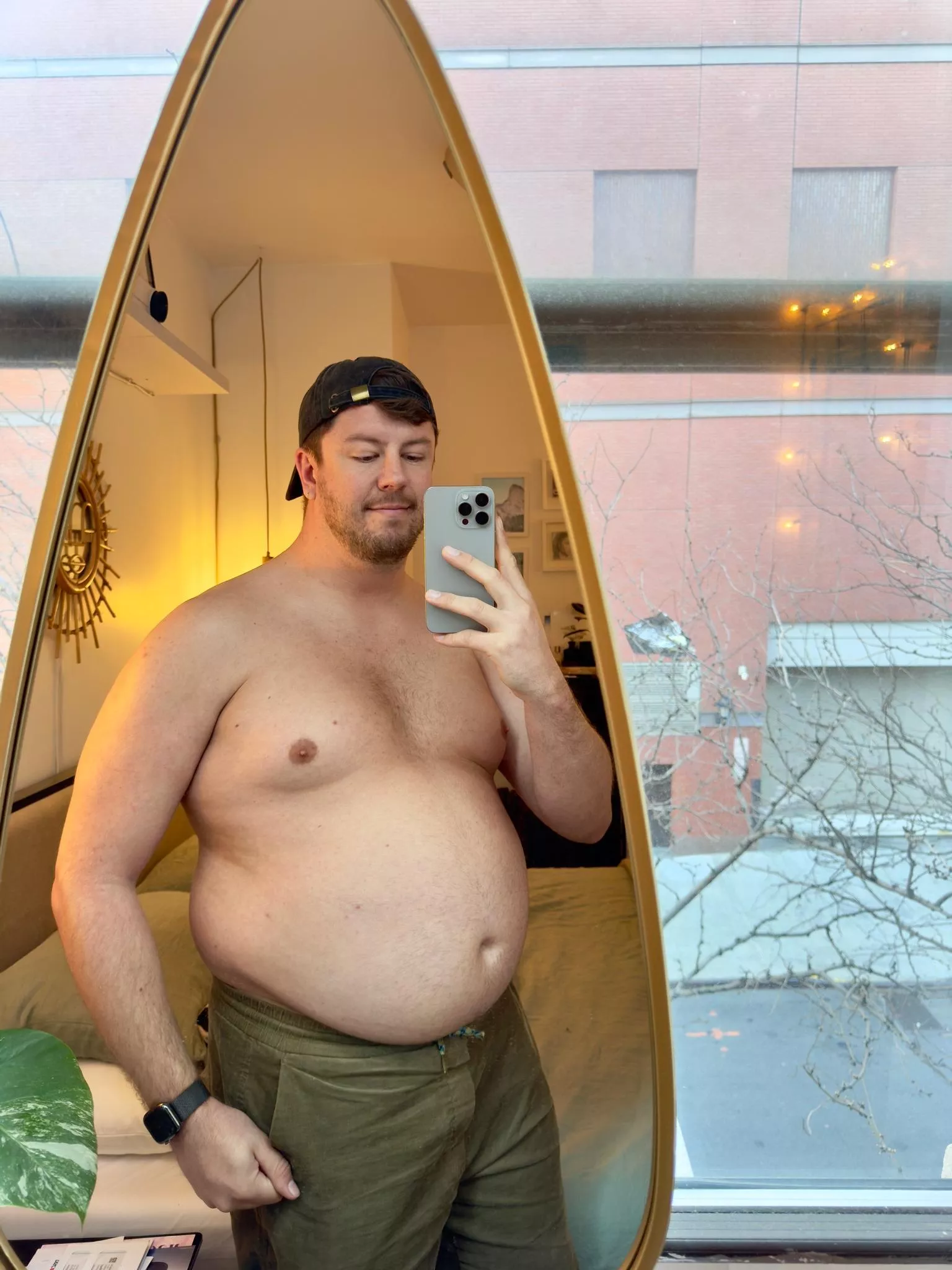 Anyone wanna chat? 👀 posted by SalamanderMassive714