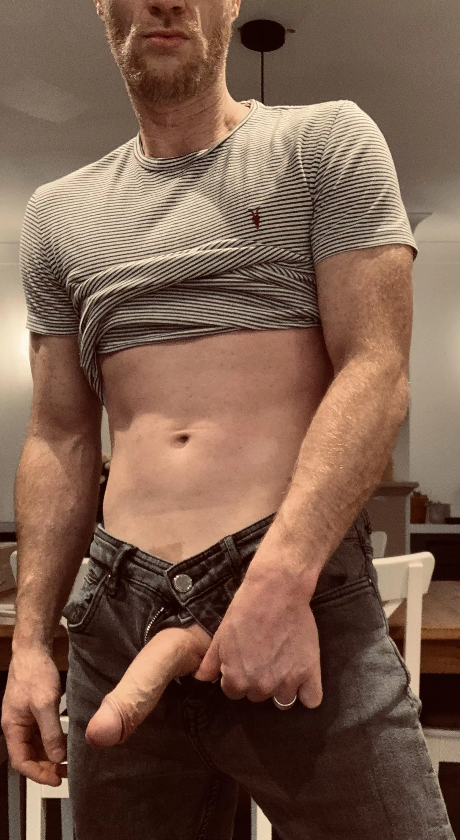 Dad [44] more freckles than a leopard 🐆 posted by Zealousideal_Way7677