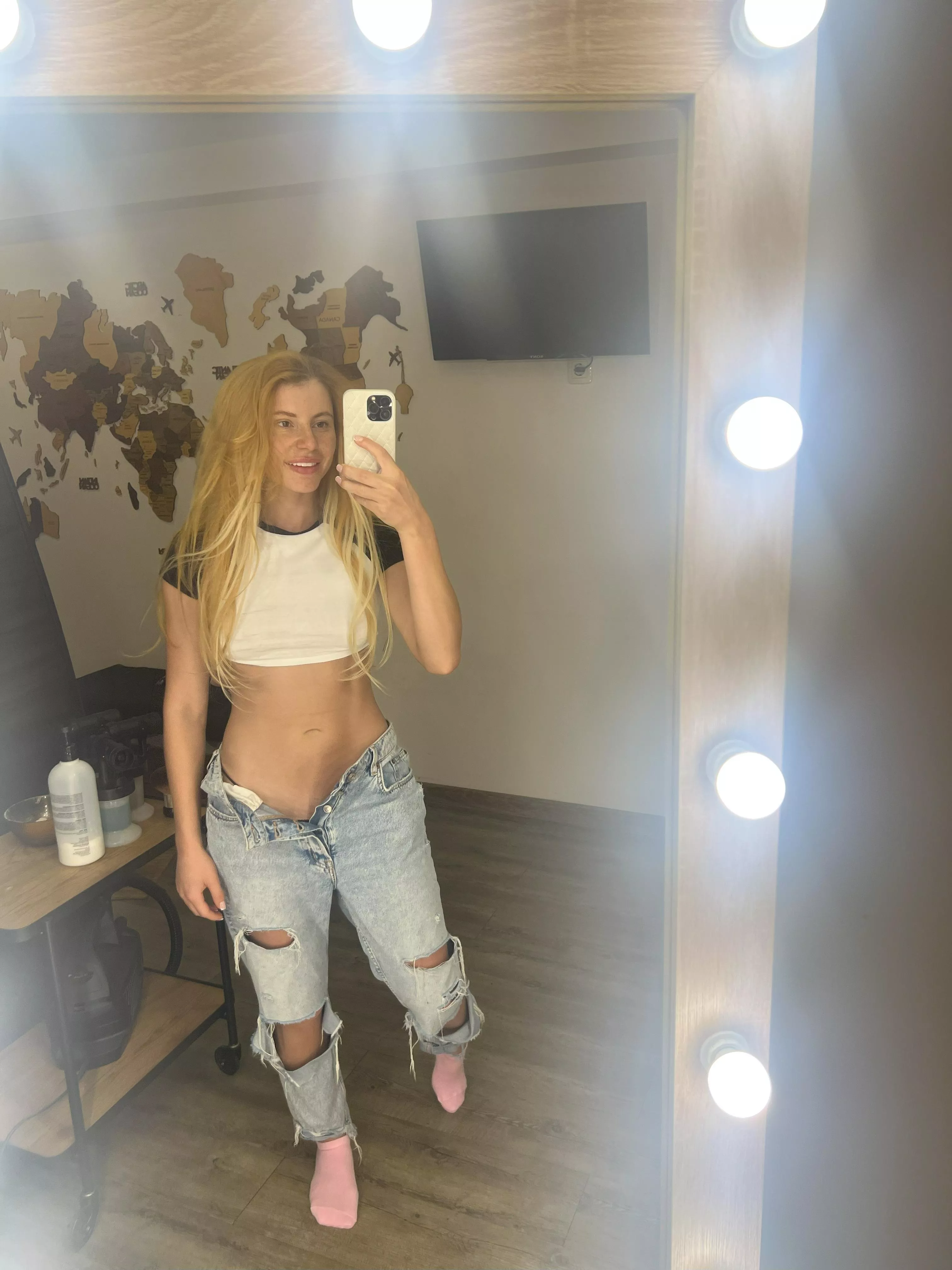 Do you want me to meet you like this from work posted by Fondlyoutput