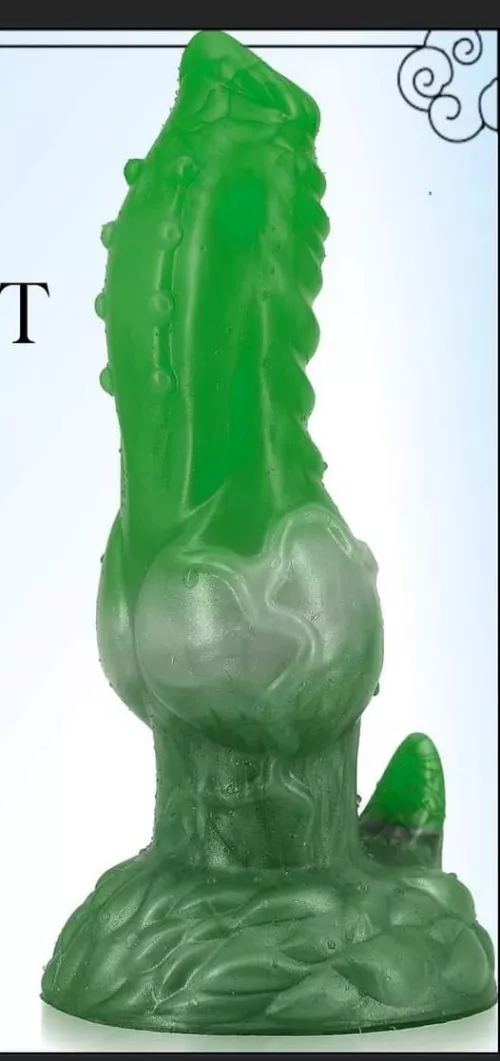 does anyone know the maker of this toy? by _t_i_n_y_