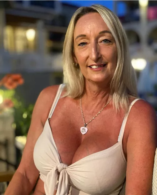 Does my tooth make me ugly? by the_busty_blonde