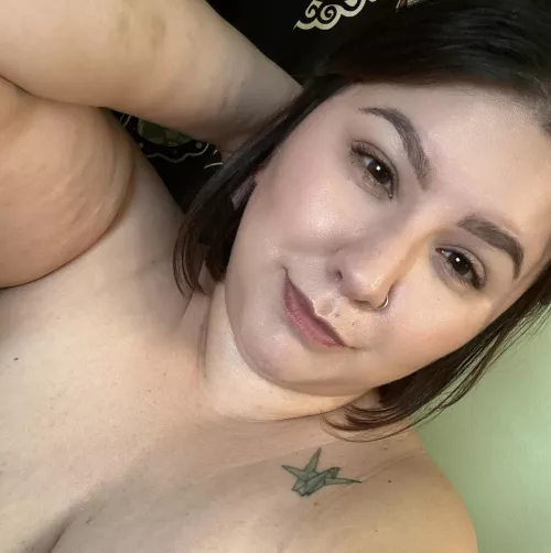 Feeling myself by Kinkykaatt