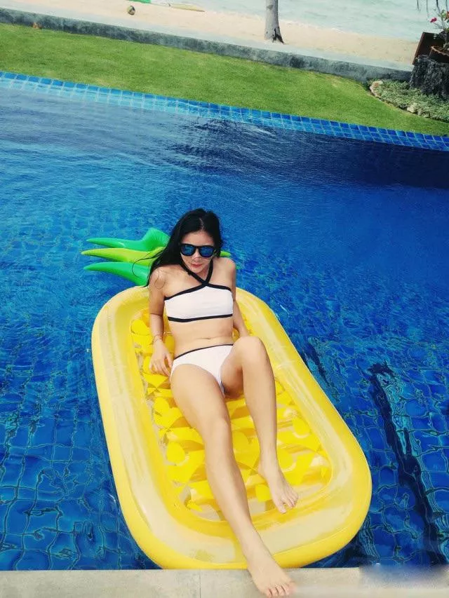 He Zi - Chinese diver posted by hdv58