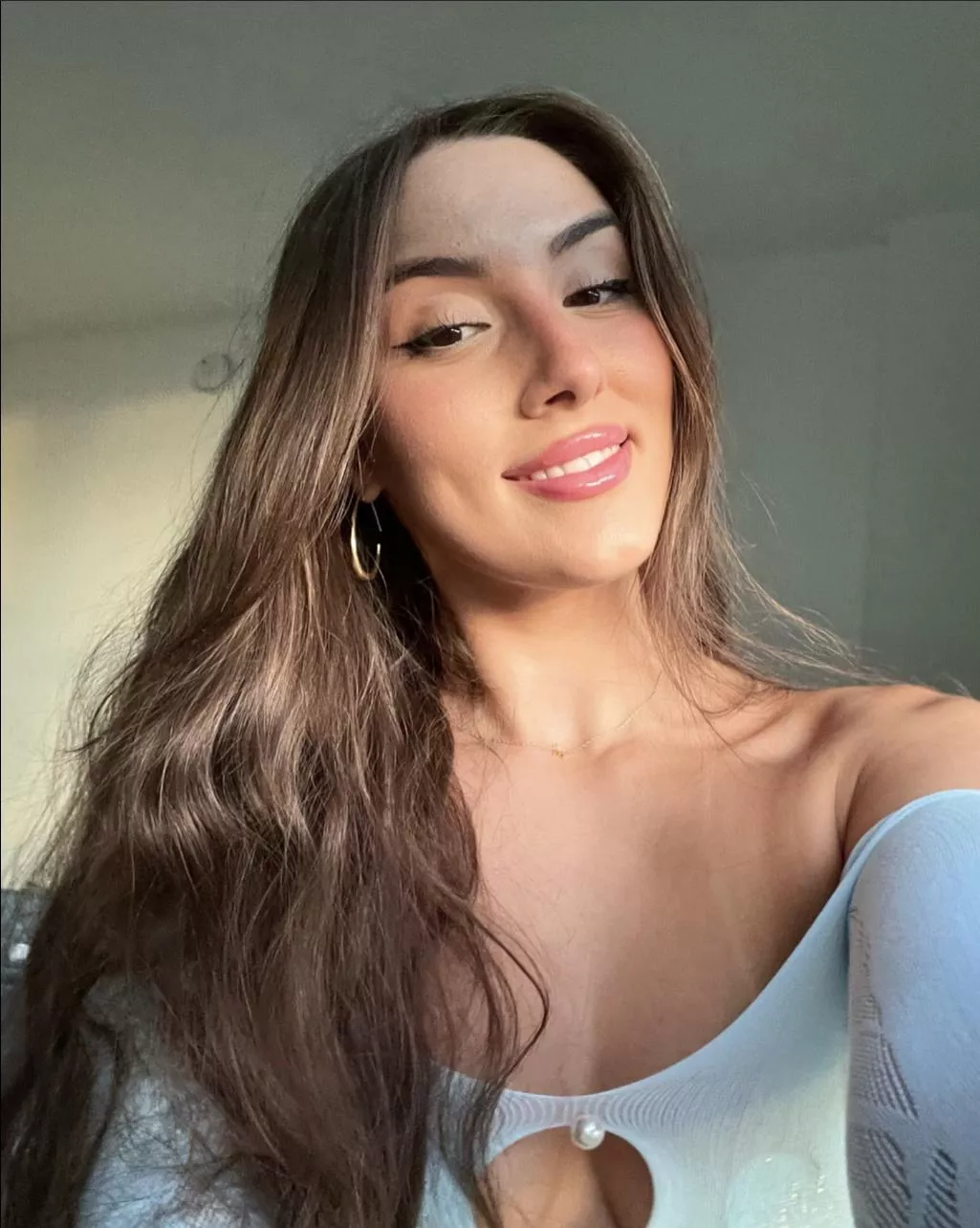 Heard you’re into mixed brunettes🙈 posted by CuteBandi