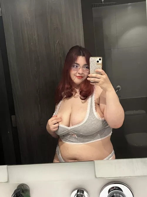 ⋆˙⟡♡here’s your [sub]missive chubby gf ~ available for [sext] & [cam], [pic] & [vid] custom or premades, let’s make a deep connection with ˗ˋˏ[GFE]ˎˊ~ check profile for menu! ♡⟡⋆˙ by Chubbyprincess21