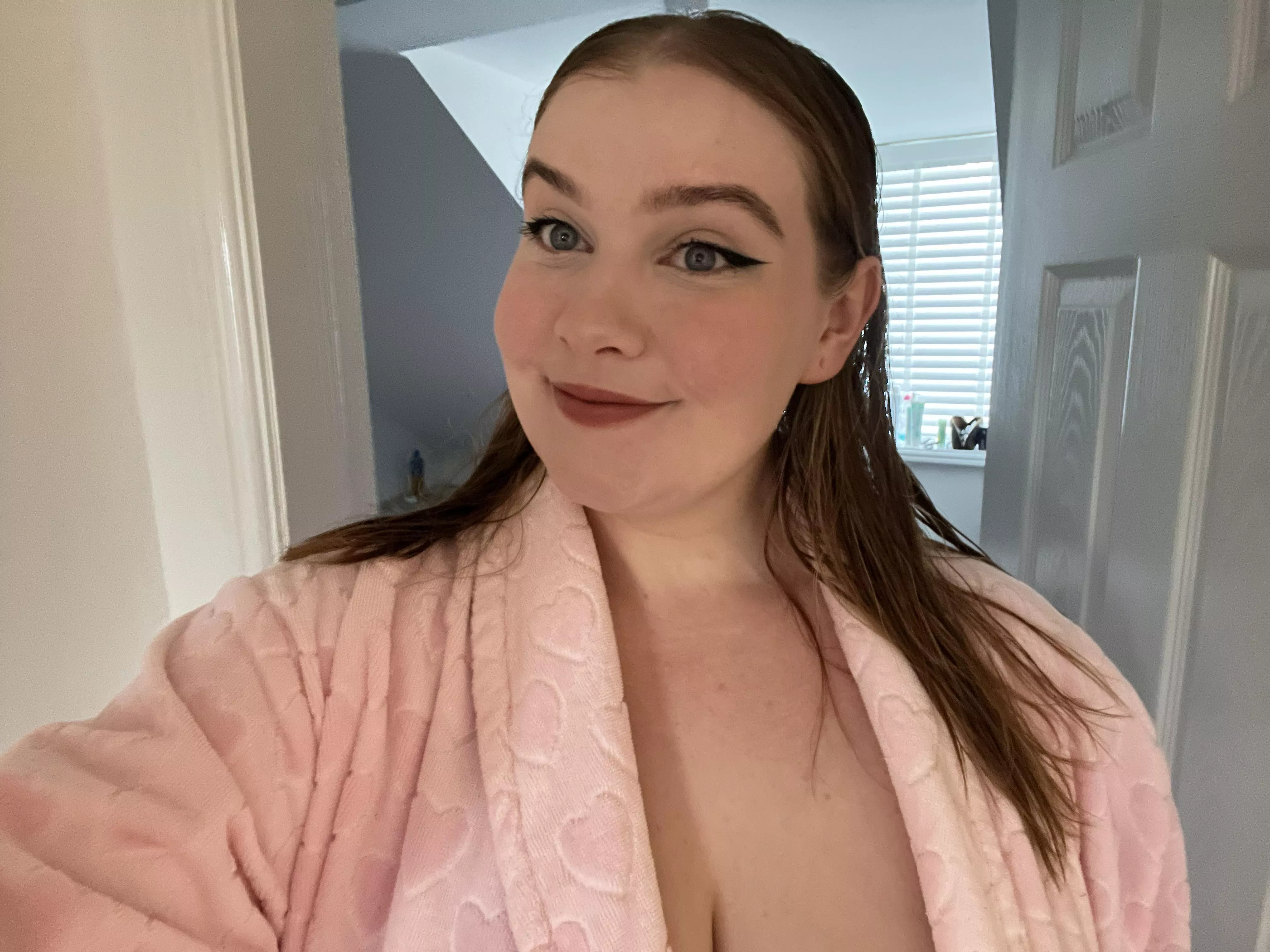 I hope you have a lovely Saturday!!  posted by chunkynymph