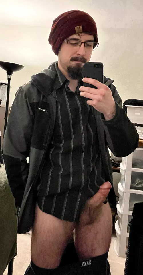 I know you're looking by _g_u_y_