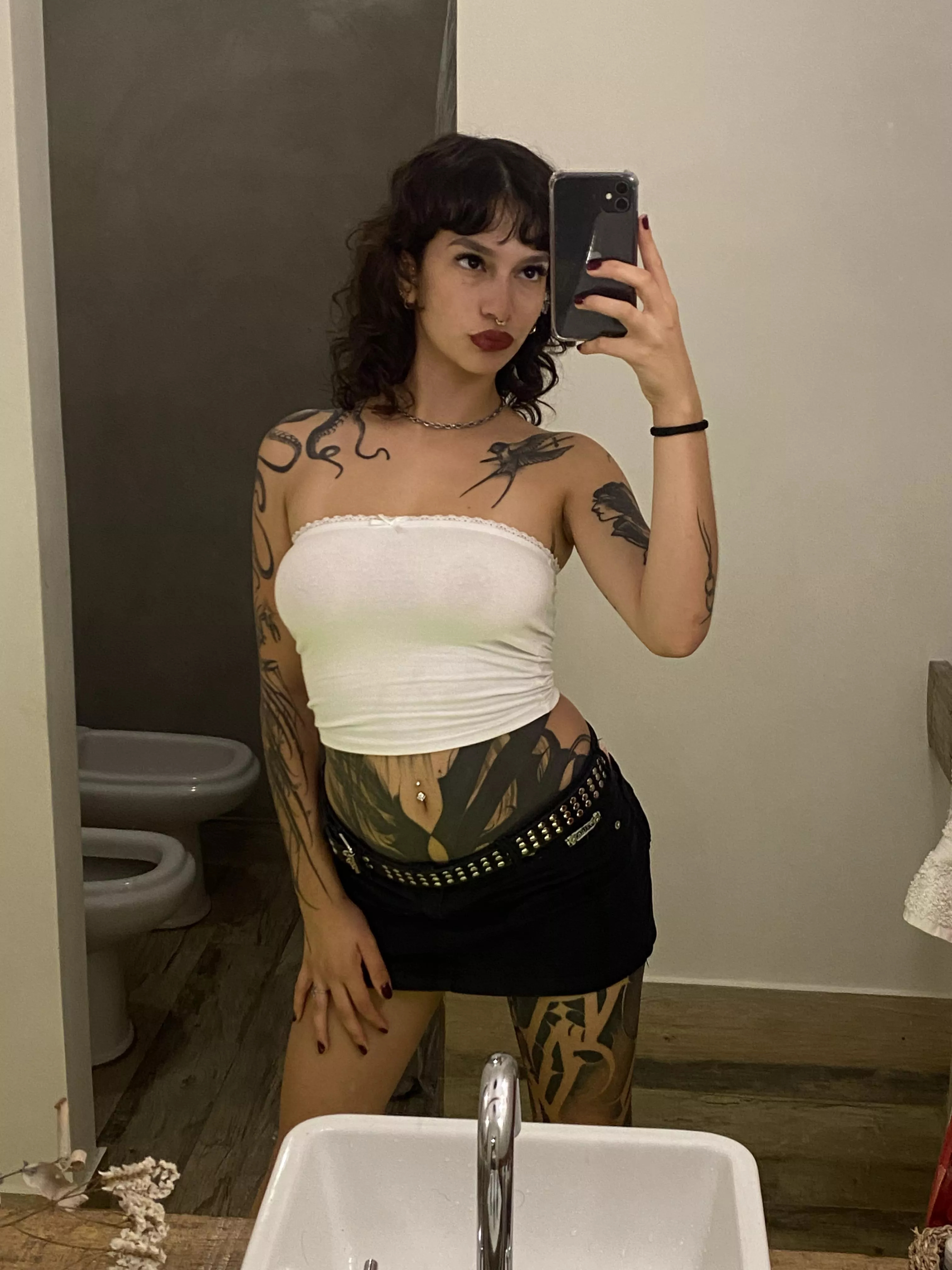 i want you to touch me all over, ughh... posted by Evergreeson