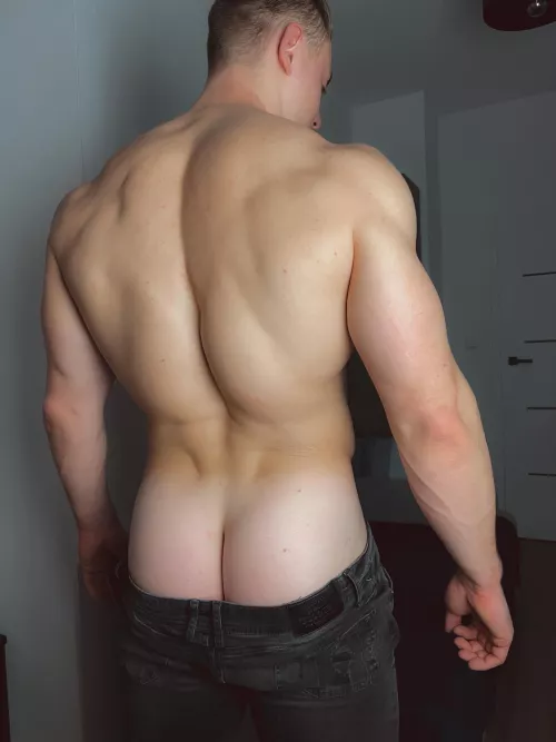 It’s my first post here, do u like me? by W_a_l_t_er