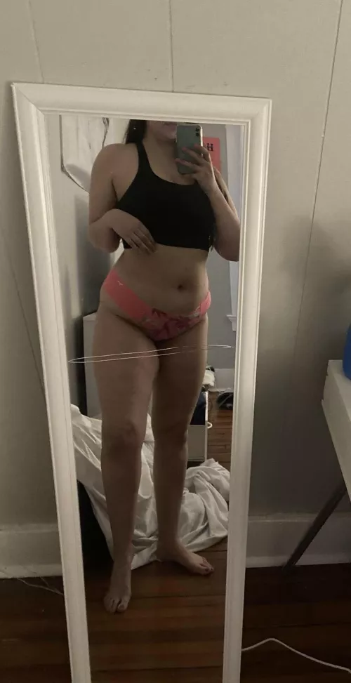 Like the view? by MiaScarlettx