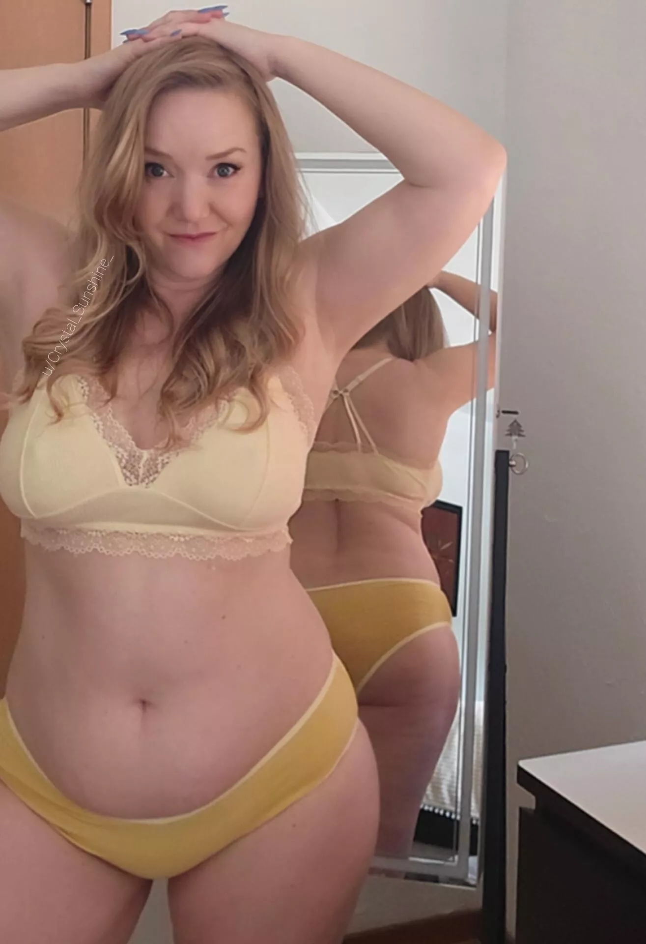 Look at all of these gorgeous cougars on here! Cheers ladies [F50] posted by Crystal_Sunshine_