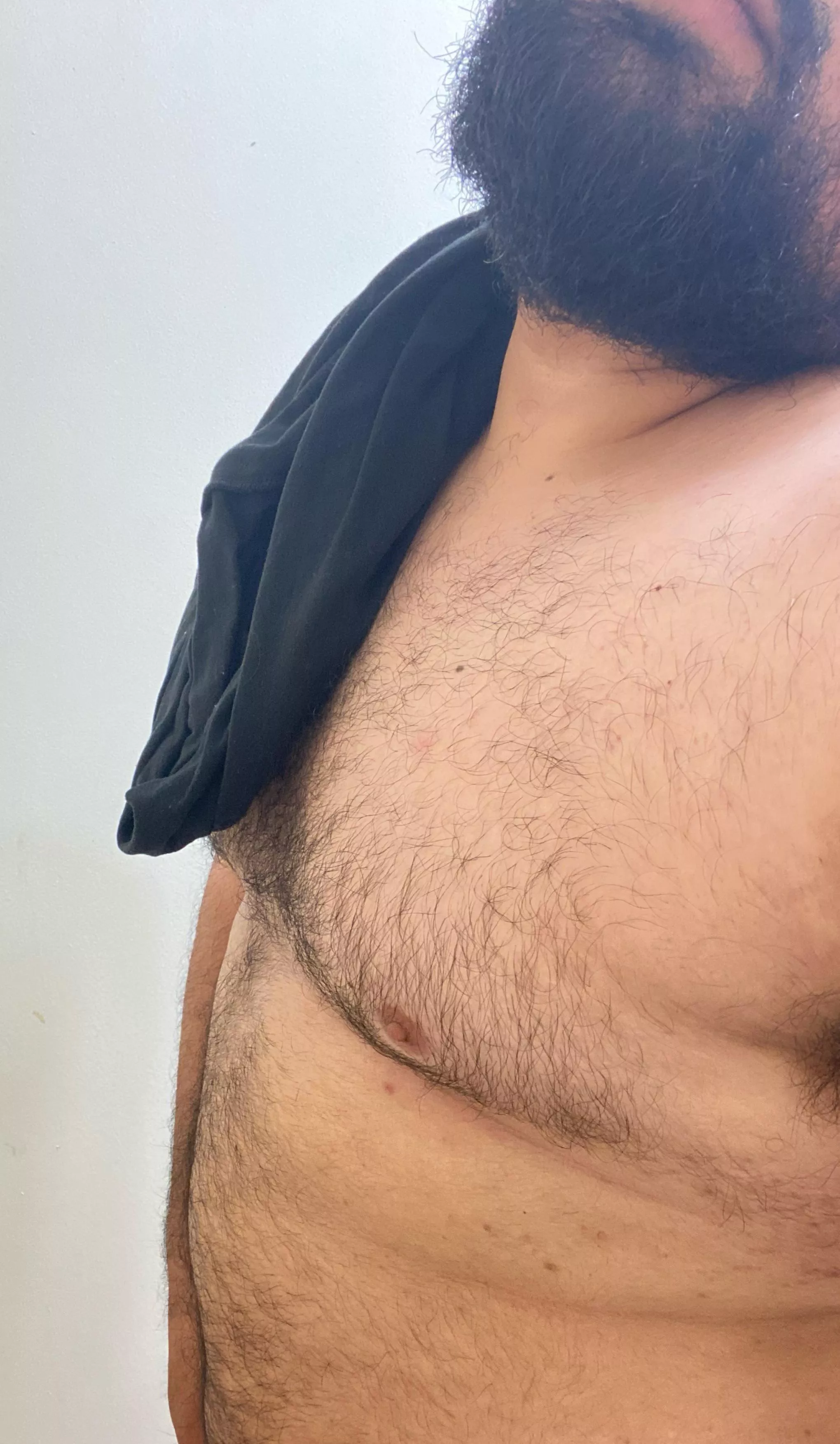 Looking for milfs posted by Reasonable-Ad7574