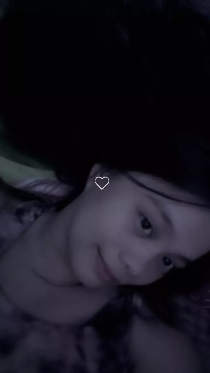 Looking for someone who could help me out with my studies  posted by blossommerry