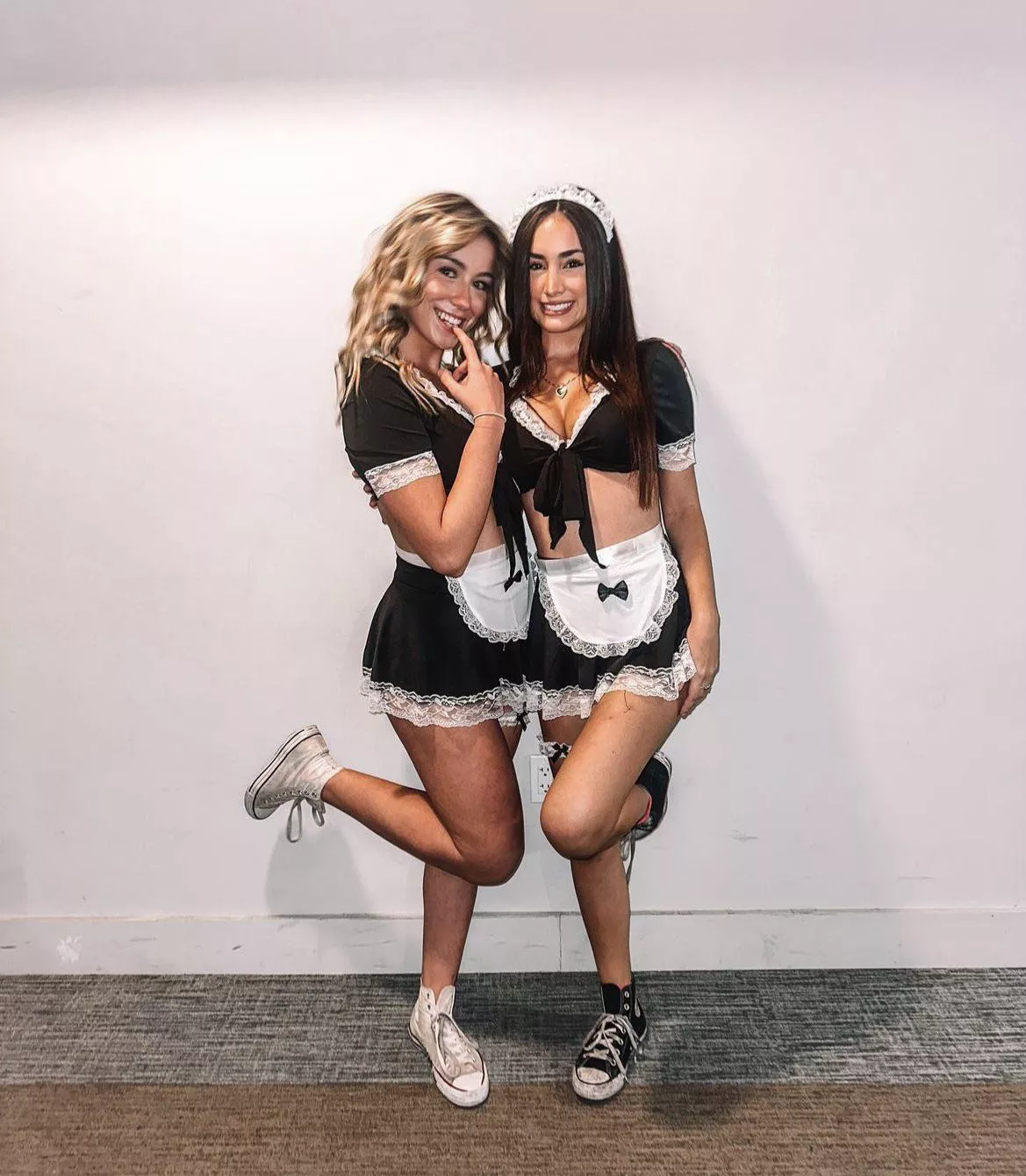 Maids posted by OverallSheepherder49