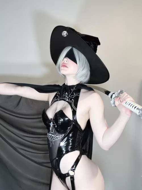 My 2b Witch Cosplay :) by Emfoxpng