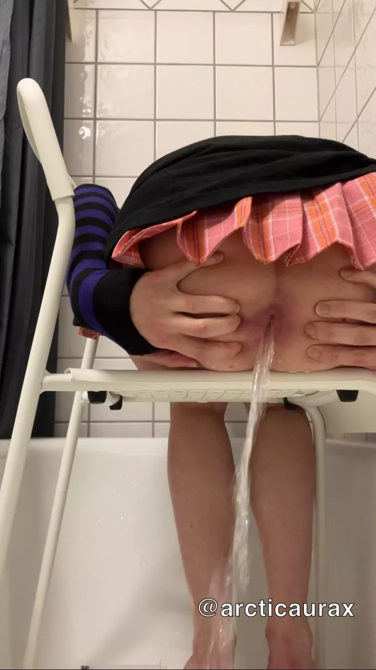 My first ever enema! 100mL posted by ArcticauraX