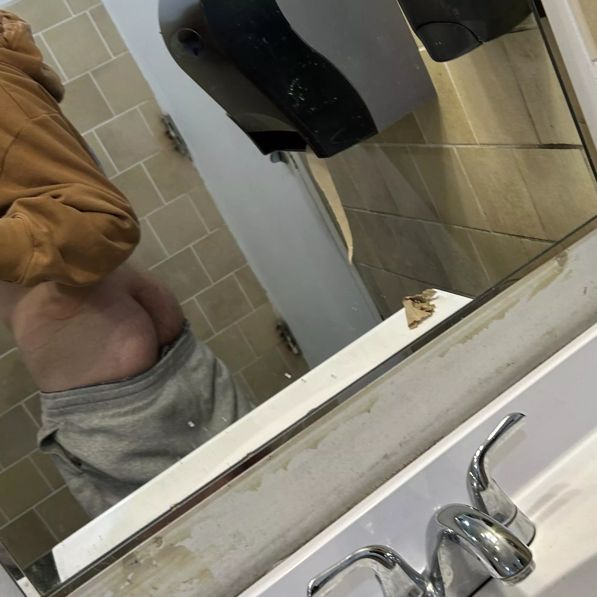 Pants fell posted by Opening_Ambassador34