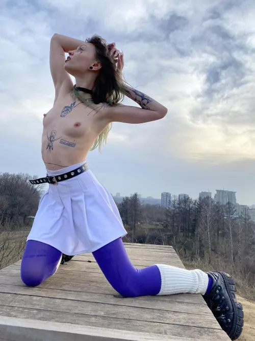 Posing for a while by Howeversanitize52