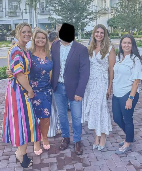 Rank these mature office ladies by AccomplishedRain8572