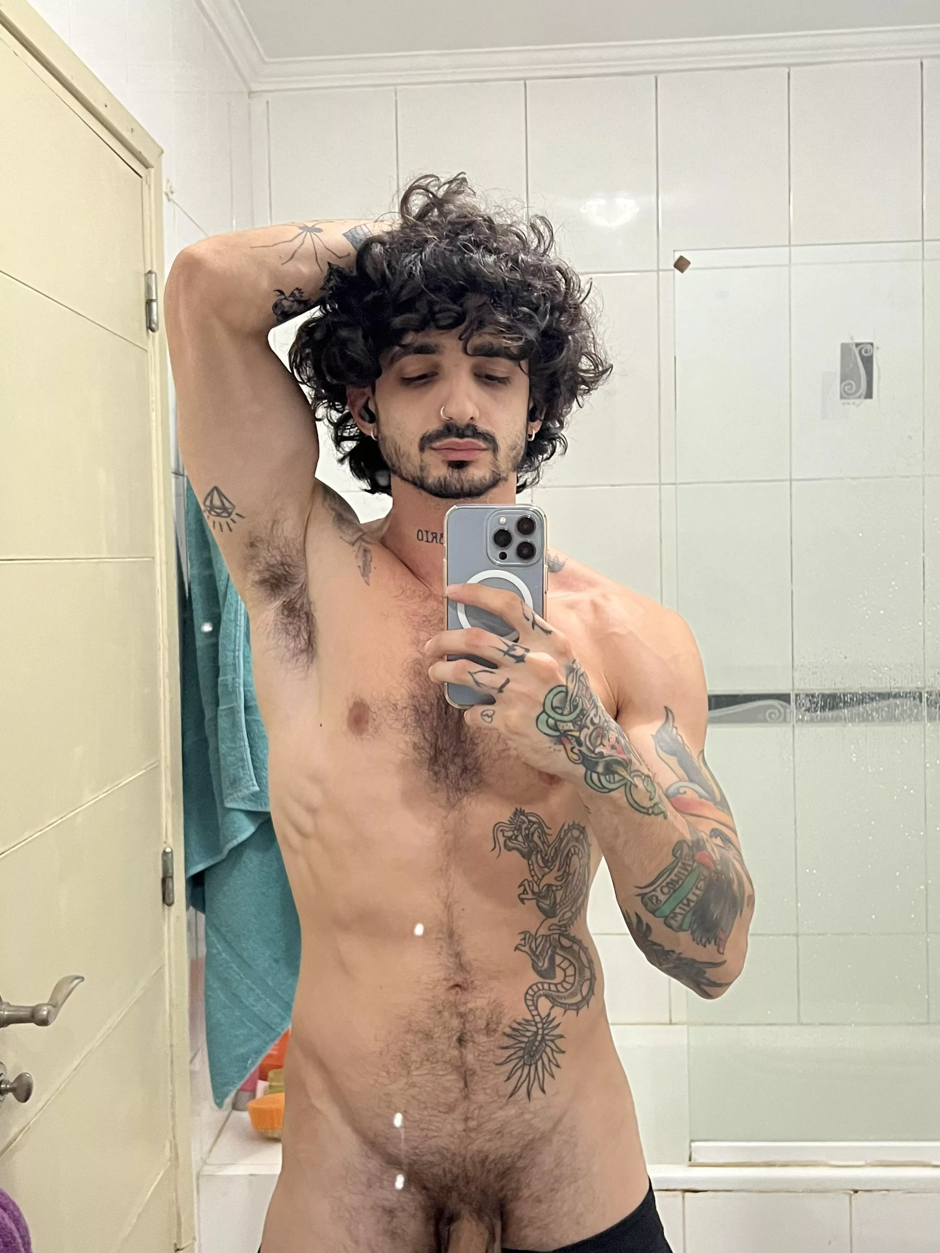 Say yes if i can fill your dm with nudes  posted by fffffrancis