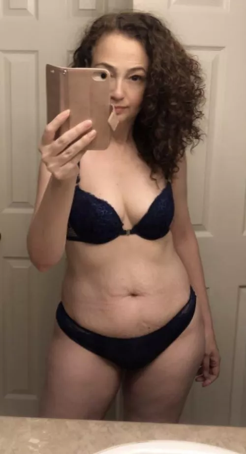 Selfie time 😘 by MadisonWilde69