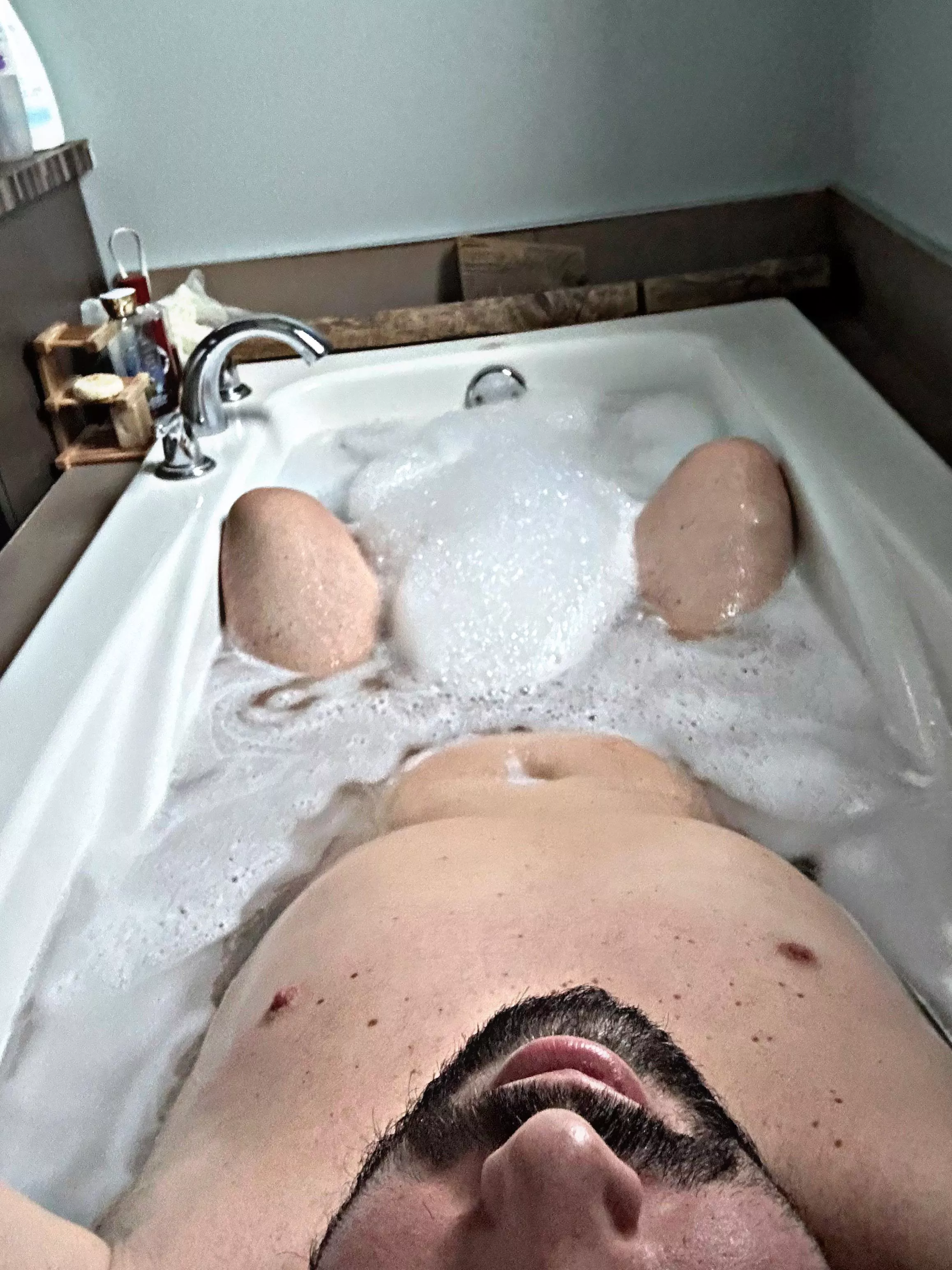 Splish splash  posted by SexyWolf87