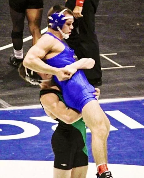 *SQUEEZE* 🙃 posted by _ZTheGreat_