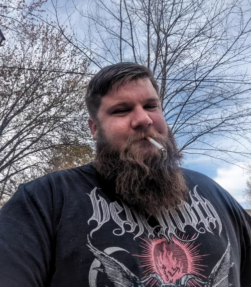 Suns out beards out! by smokeybear911