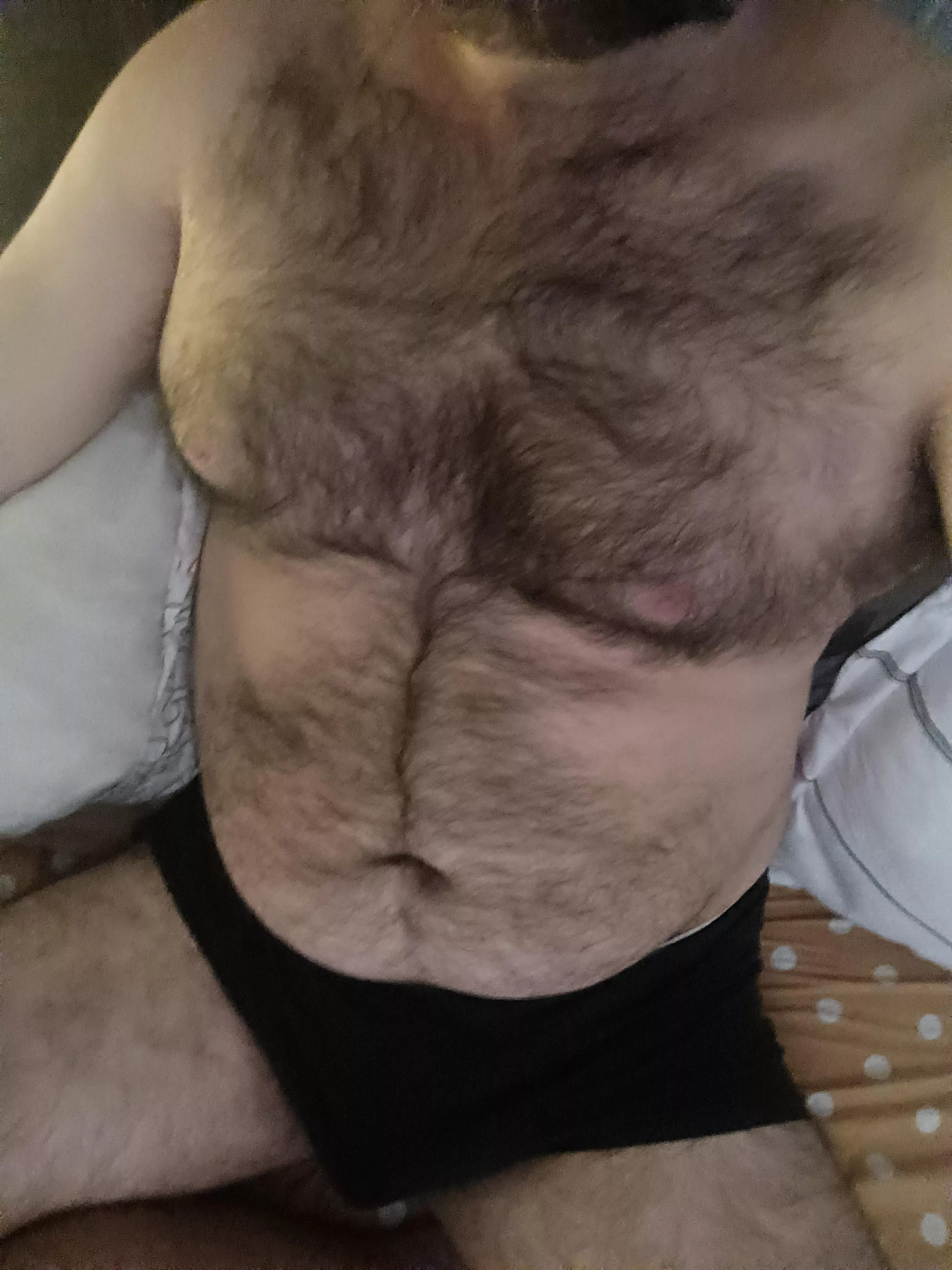 Wanna make me company on bed? posted by anonlatin26