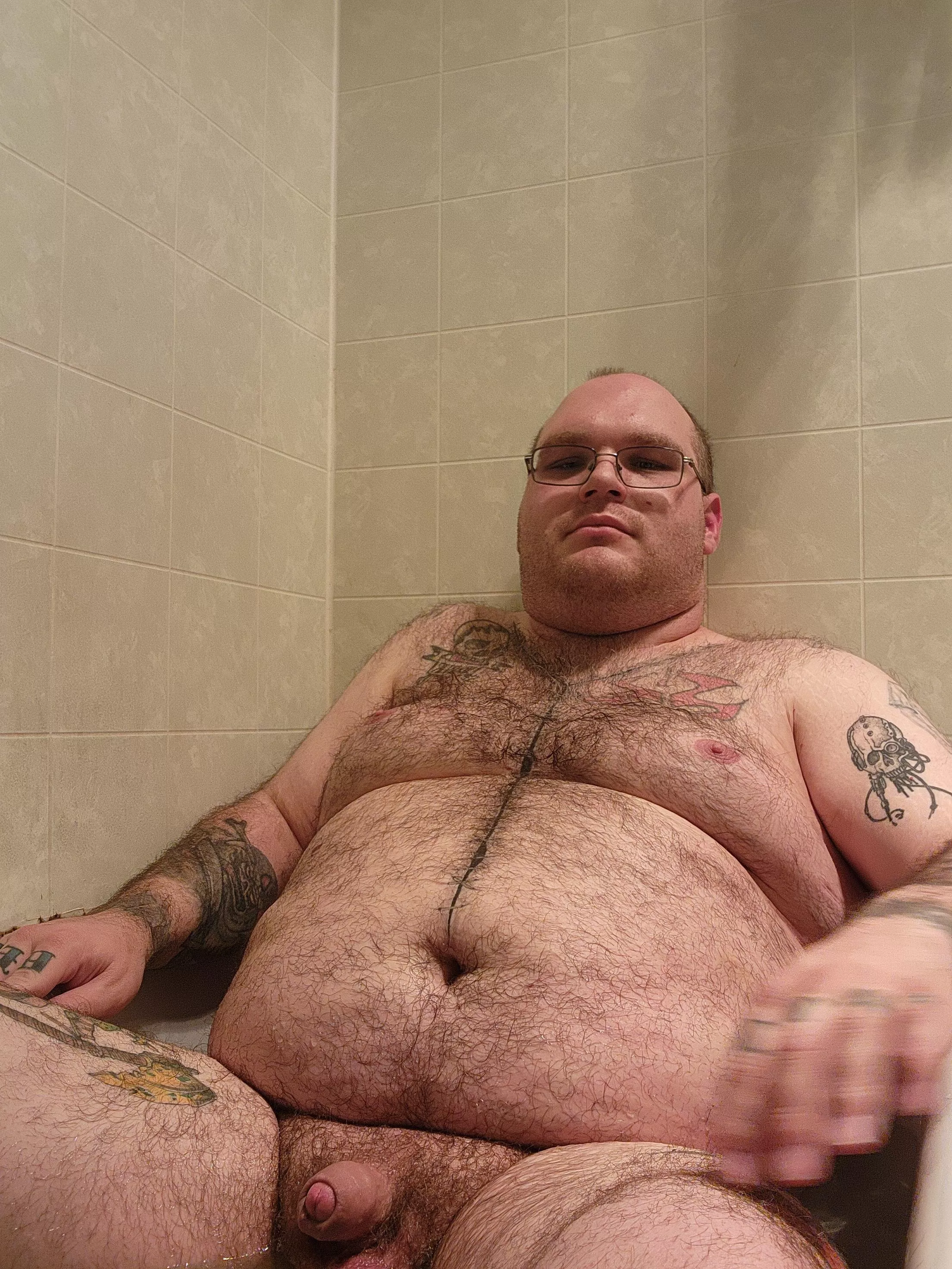 Who wants to join me in the bath  posted by sbercot