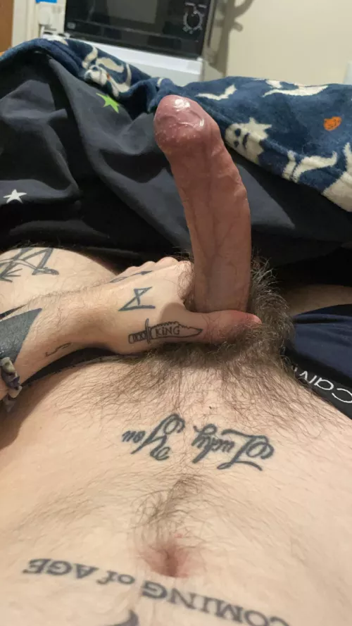 25, wanna swallow an emo lad? 😈 by thathornylad99