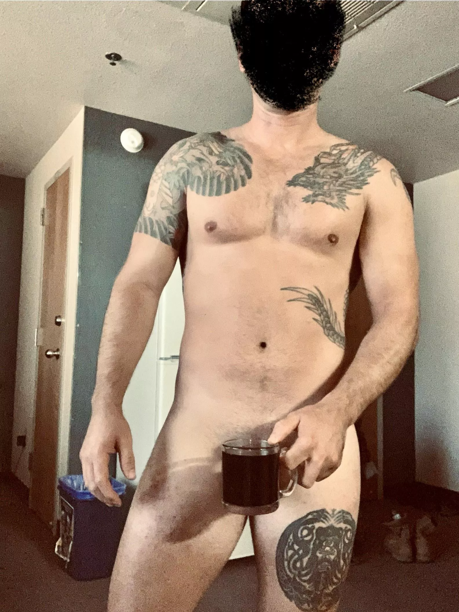 [37] Breakfast is ready  posted by JayFree27