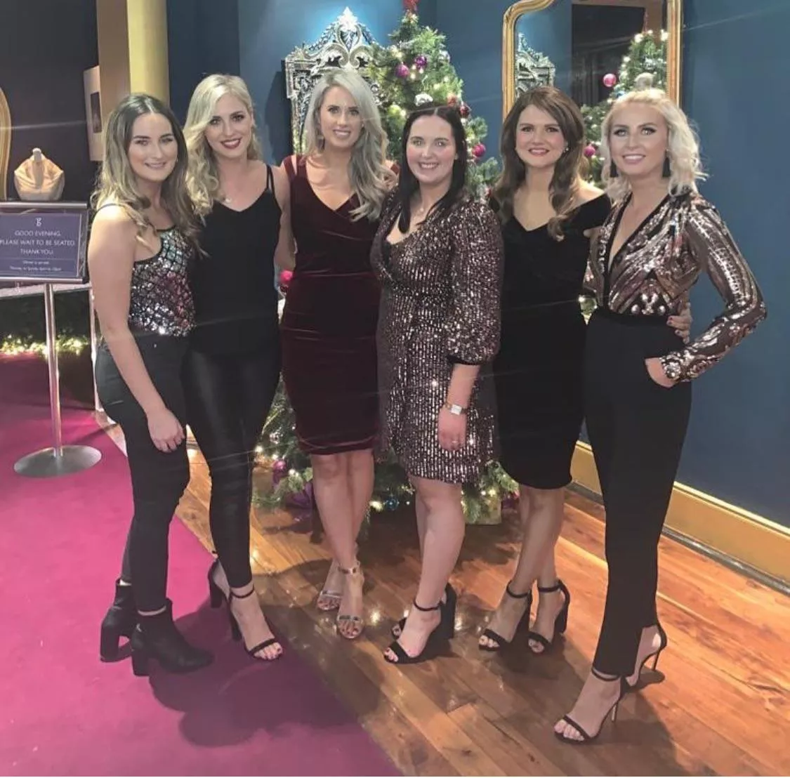 [6] girls night out  posted by bobbyvsvs