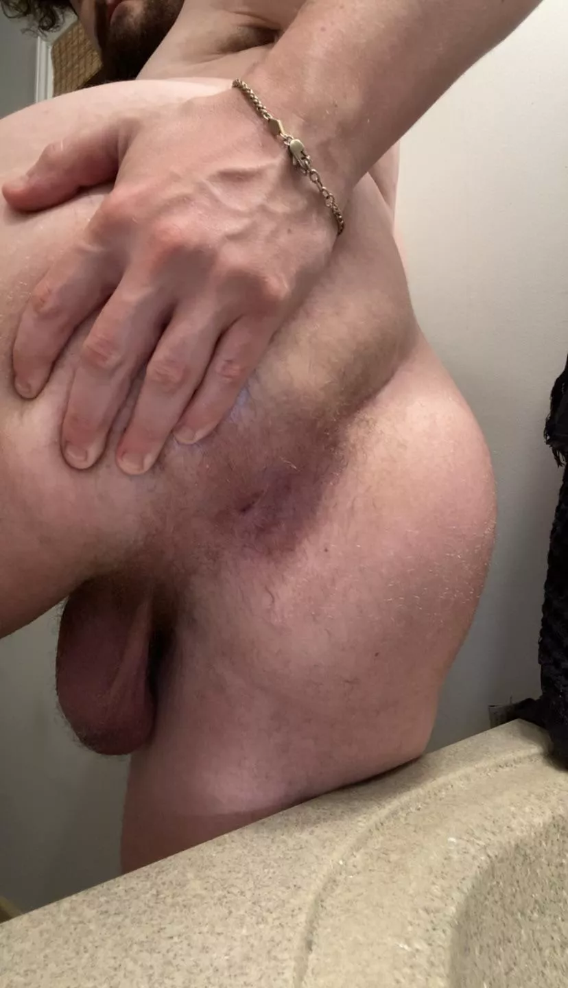 after the gym ass pic is a must  posted by Jon4464