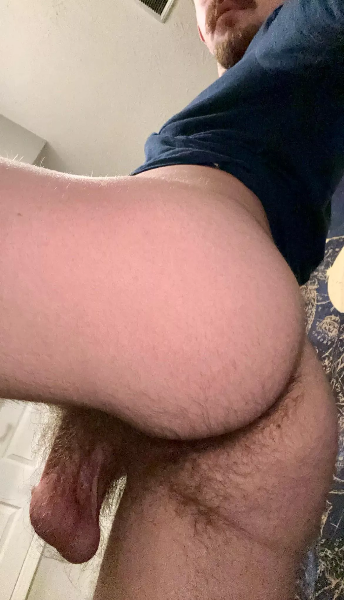 Big balls and hairy hole  posted by yakobiixx