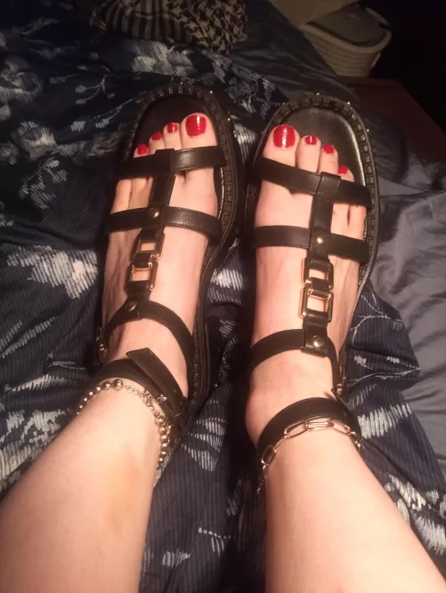 Can't stop admiring my own feet by strelok6969