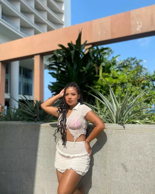 Classy enough to take me out on a date? ;) by ClaraExo