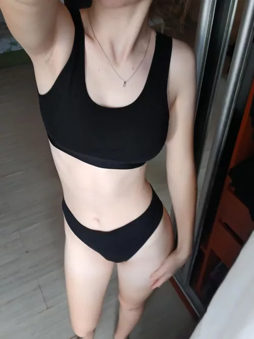 come to me I will help you relax by Alissa475