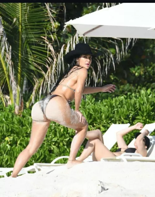 Dat Ass 🔥❤️ by don1ks