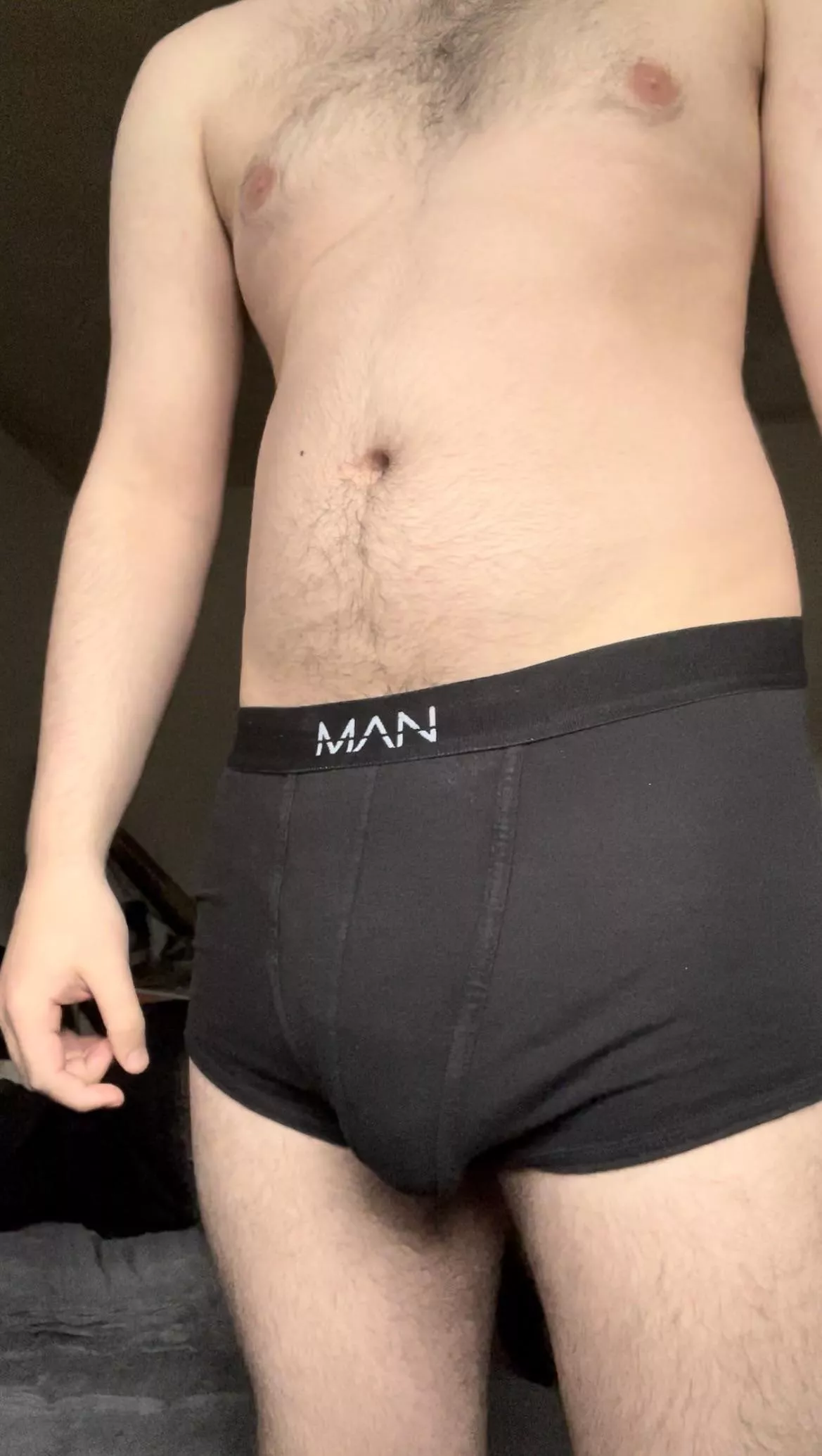 Do I look good?😏 Dms open💦😈 posted by HungYoungAlpha-