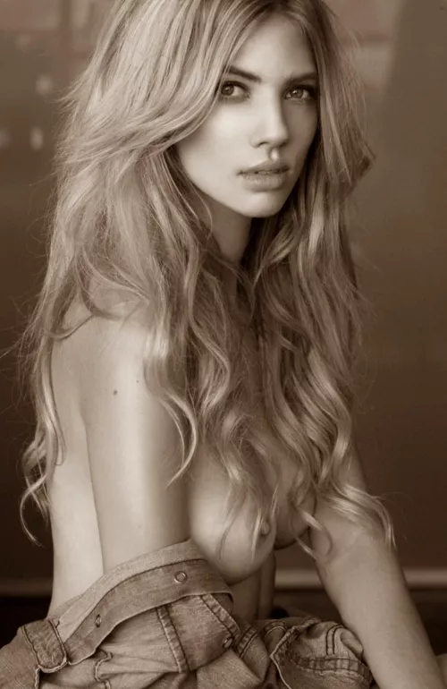 Fierce blonde by SpectralCrane