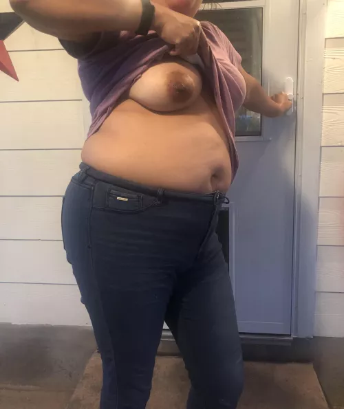 Flashing my neighbor by SexxxyChubbyWife