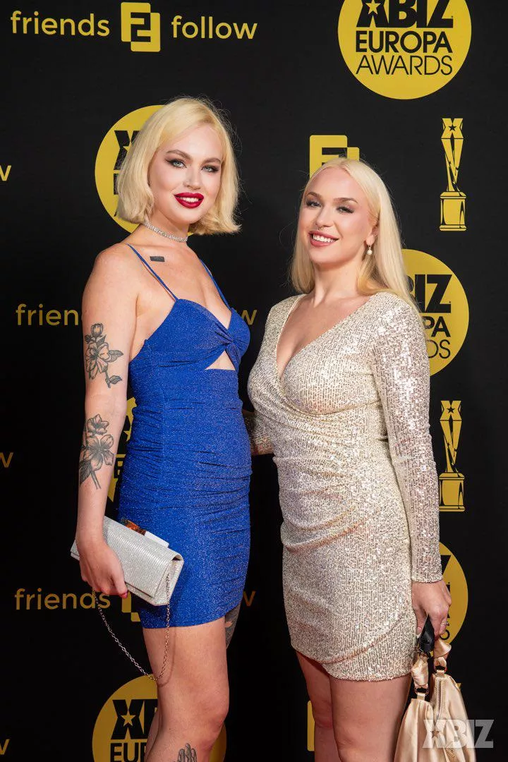 Greta Foss and Vera Jarw posted by Key_Baker_4030