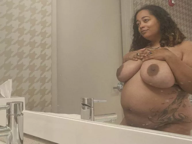 Happy preggo milf whose always horny hehe by kittysloot99