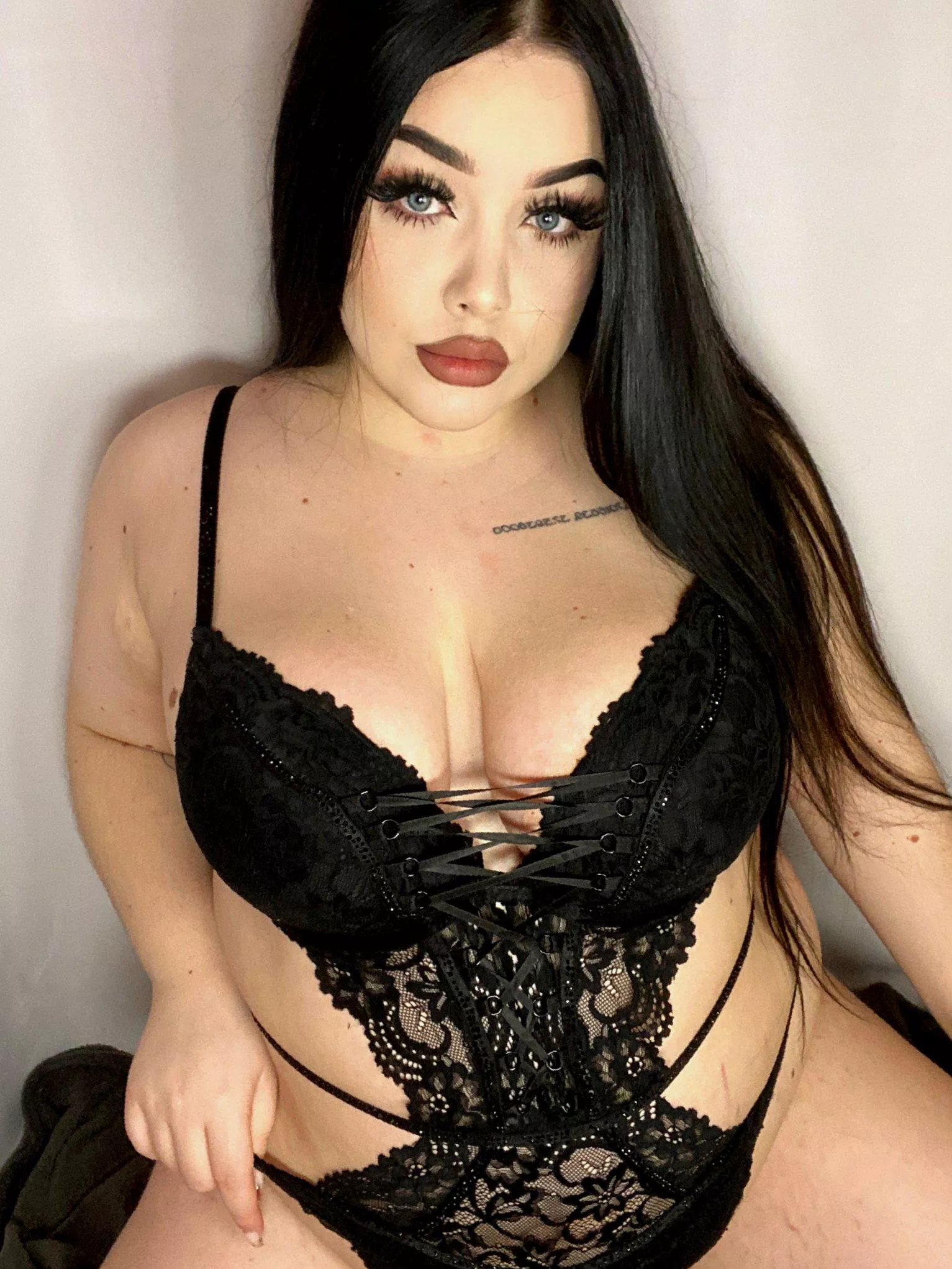 Having fun, I can tell a lot of tricks with thick females posted by plumbdaddy3