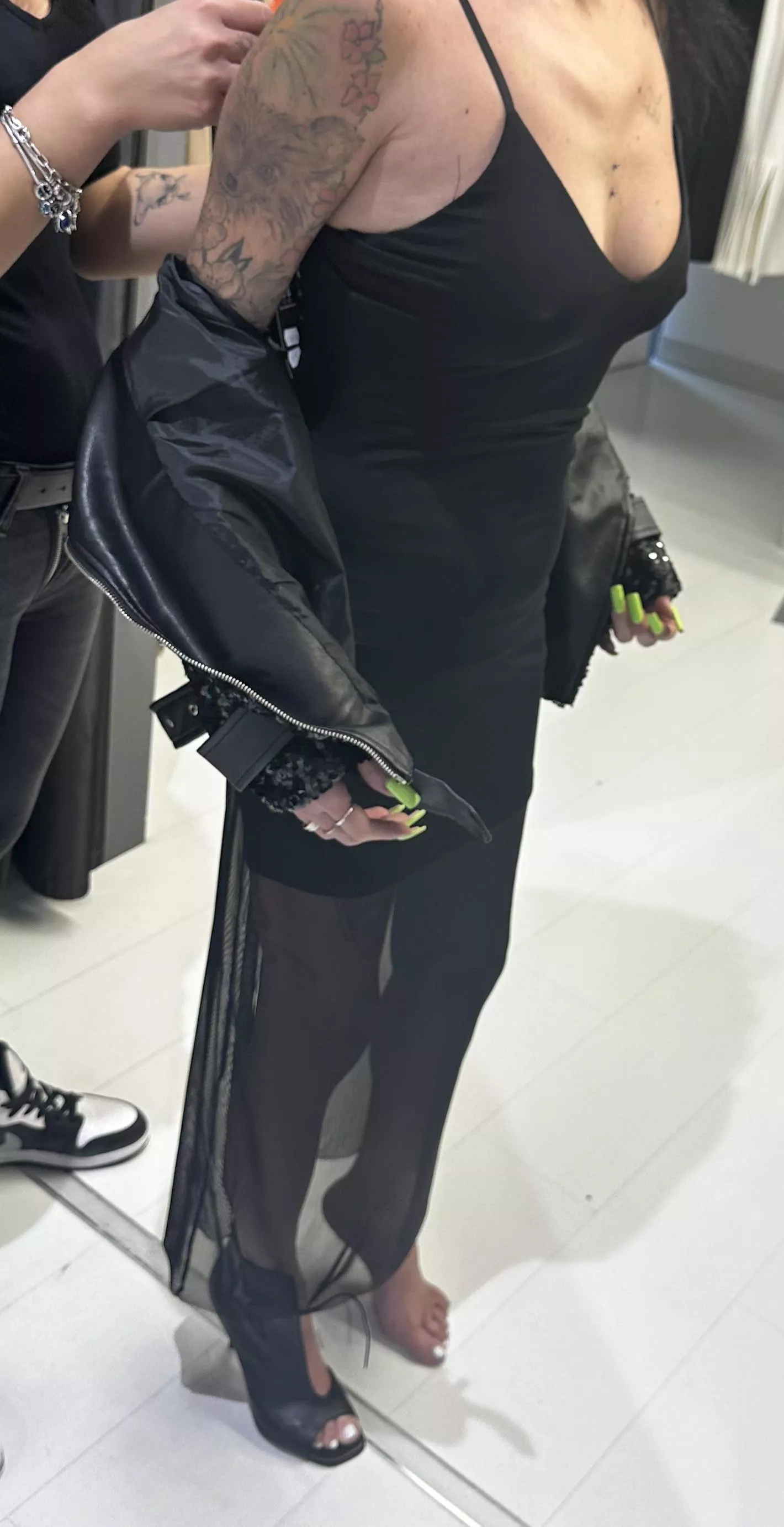 Hight for your pleasure 🥰 posted by lucco78